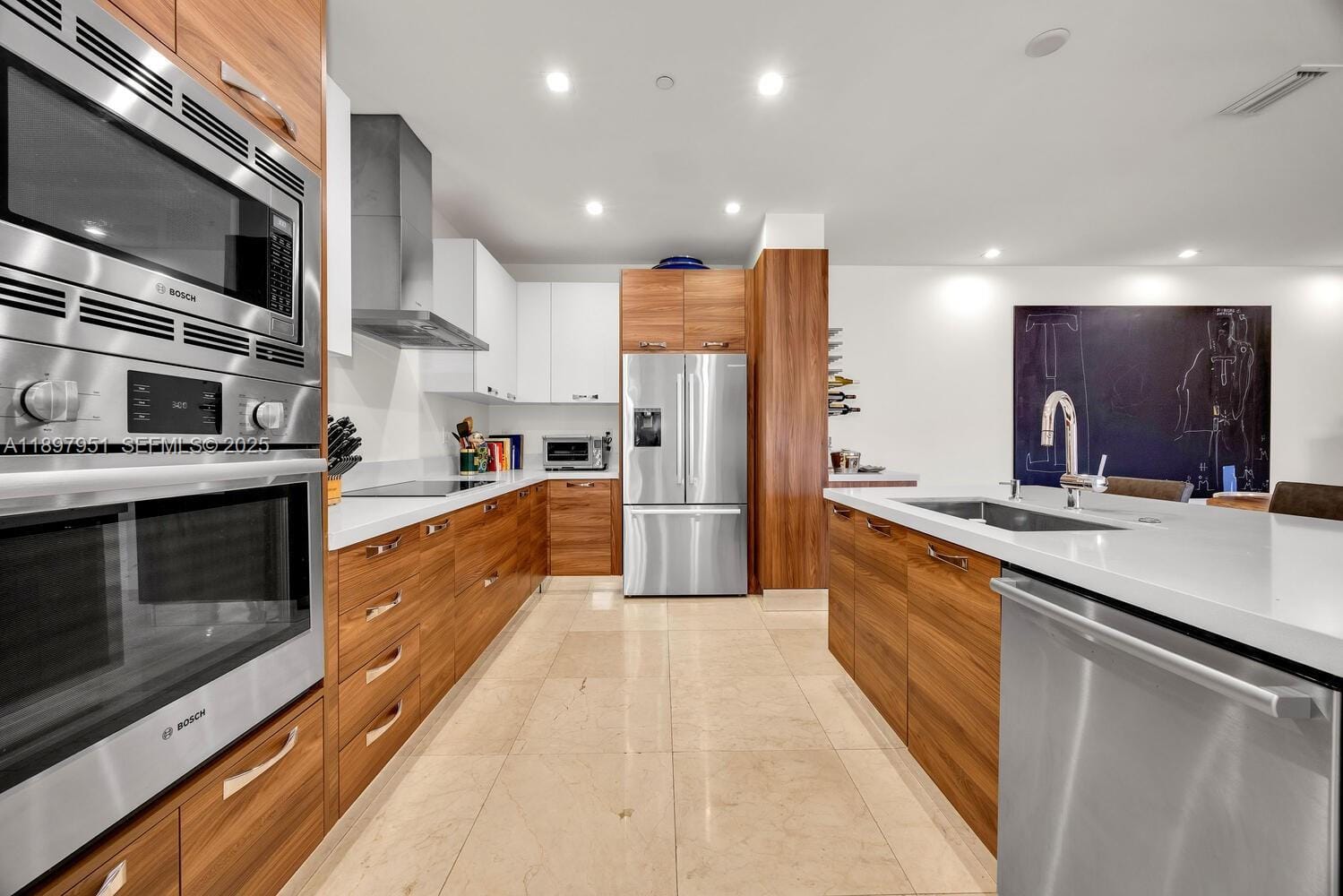 718 Valencia Avenue 207 — photo 5