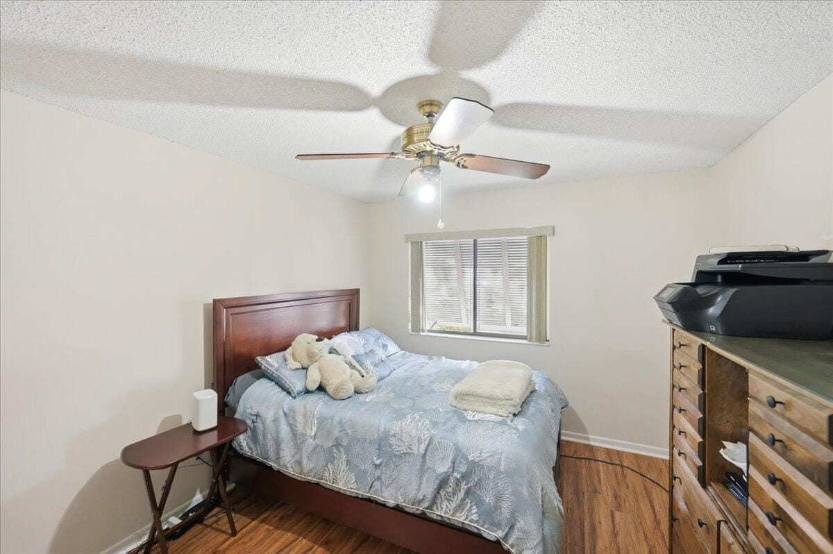 8301 SW 27th Place — photo 11