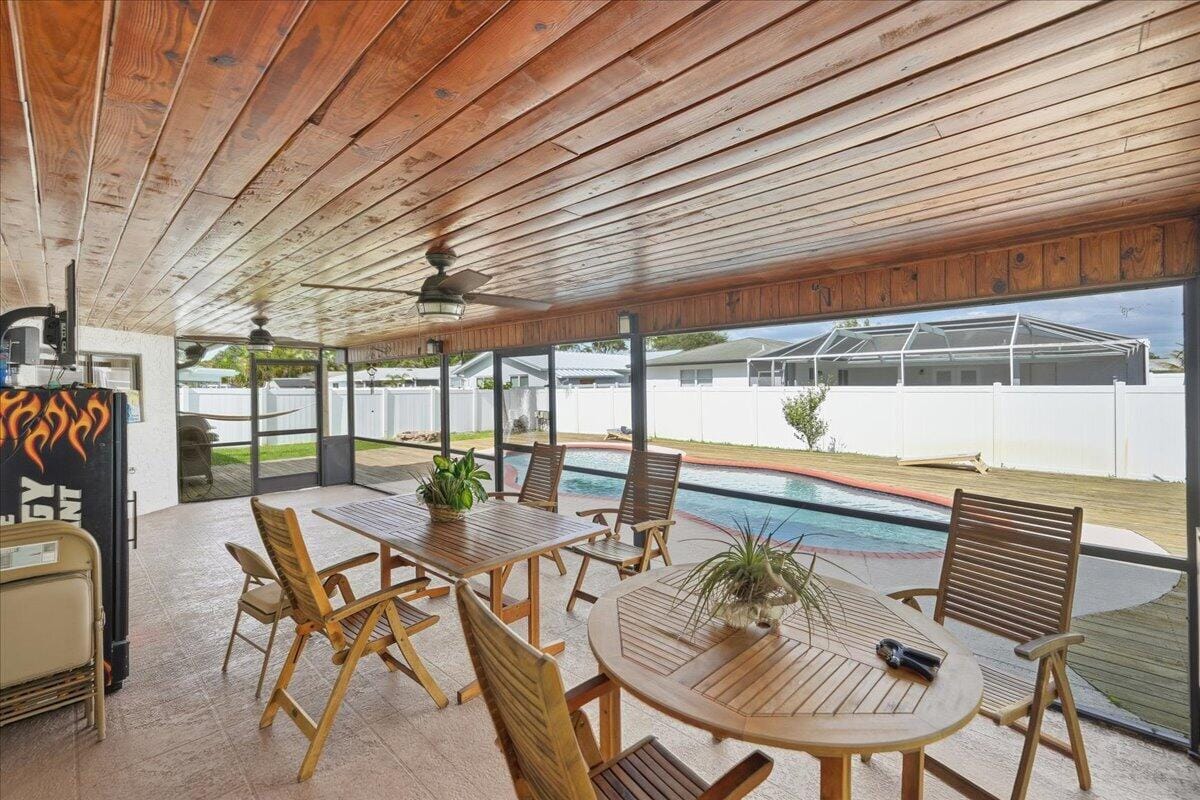 8301 SW 27th Place, Davie, FL 33328 photo 15