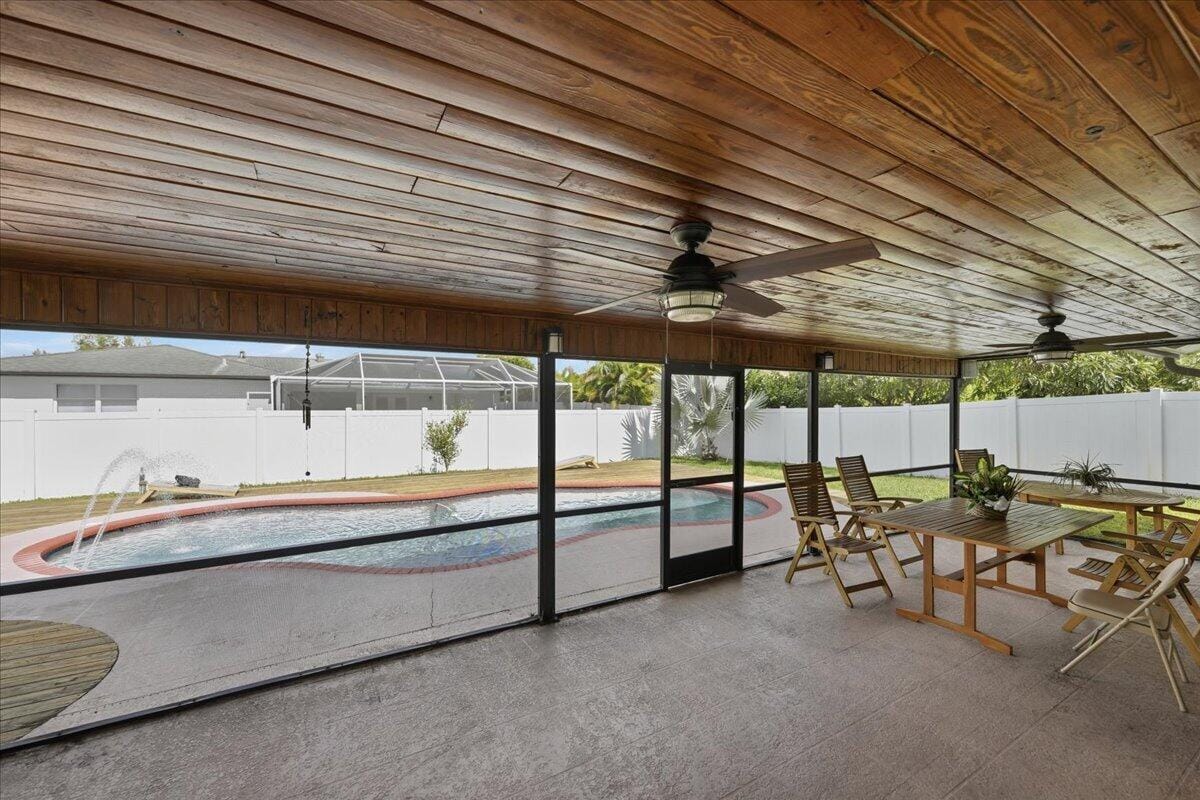 8301 SW 27th Place, Davie, FL 33328 photo 16