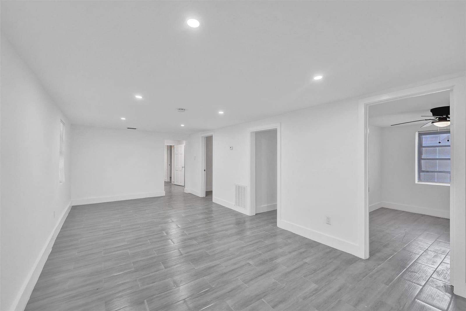 5025 SW 22nd Street — photo 8
