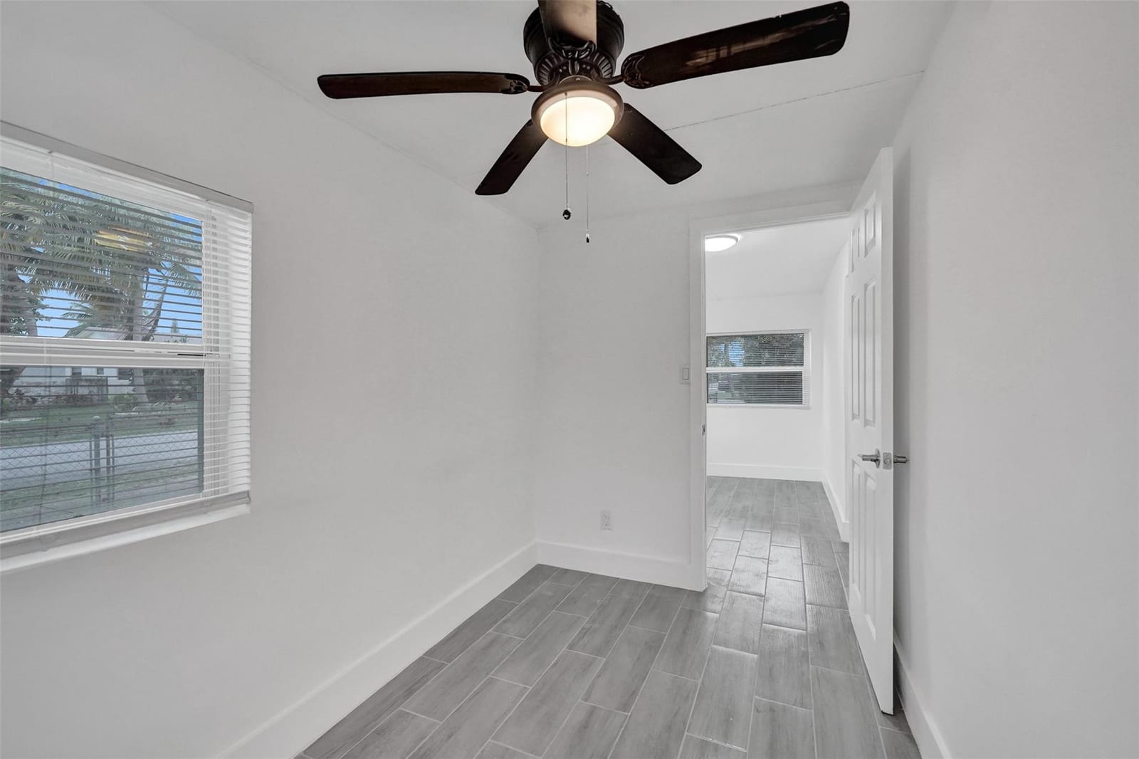 5025 SW 22nd Street — photo 5