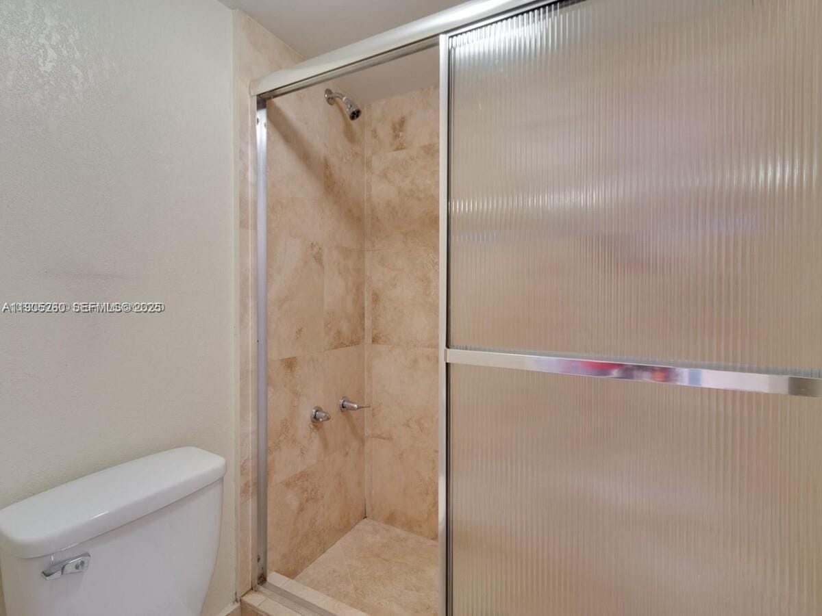 2841 NE 163rd Street 1211, North Miami Beach, FL 33160 photo 15