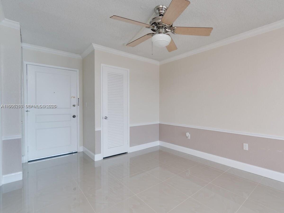 2841 NE 163rd Street 1211, North Miami Beach, FL 33160 photo 10