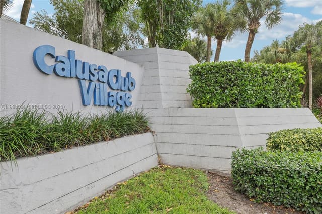 13290 SW 88th Lane A208, sold in Calusa Club Village, Miami, FL