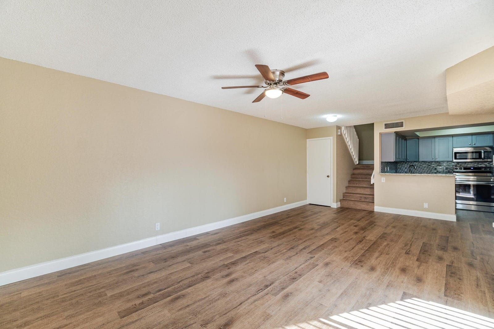 4075 Village Drive D, Delray Beach, FL 33445 photo 12