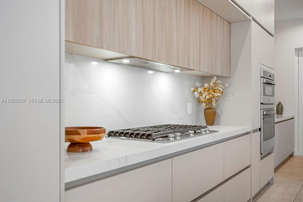 308 NE 14th Avenue, Fort Lauderdale, FL 33301 photo 19