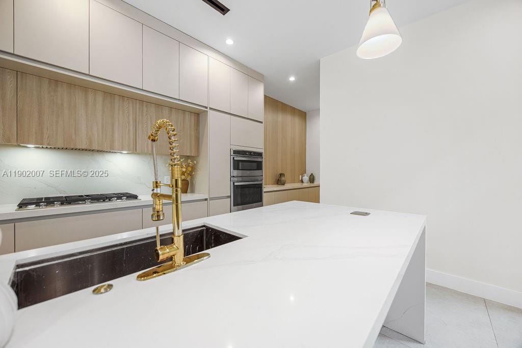 308 NE 14th Avenue, Fort Lauderdale, FL 33301 photo 28