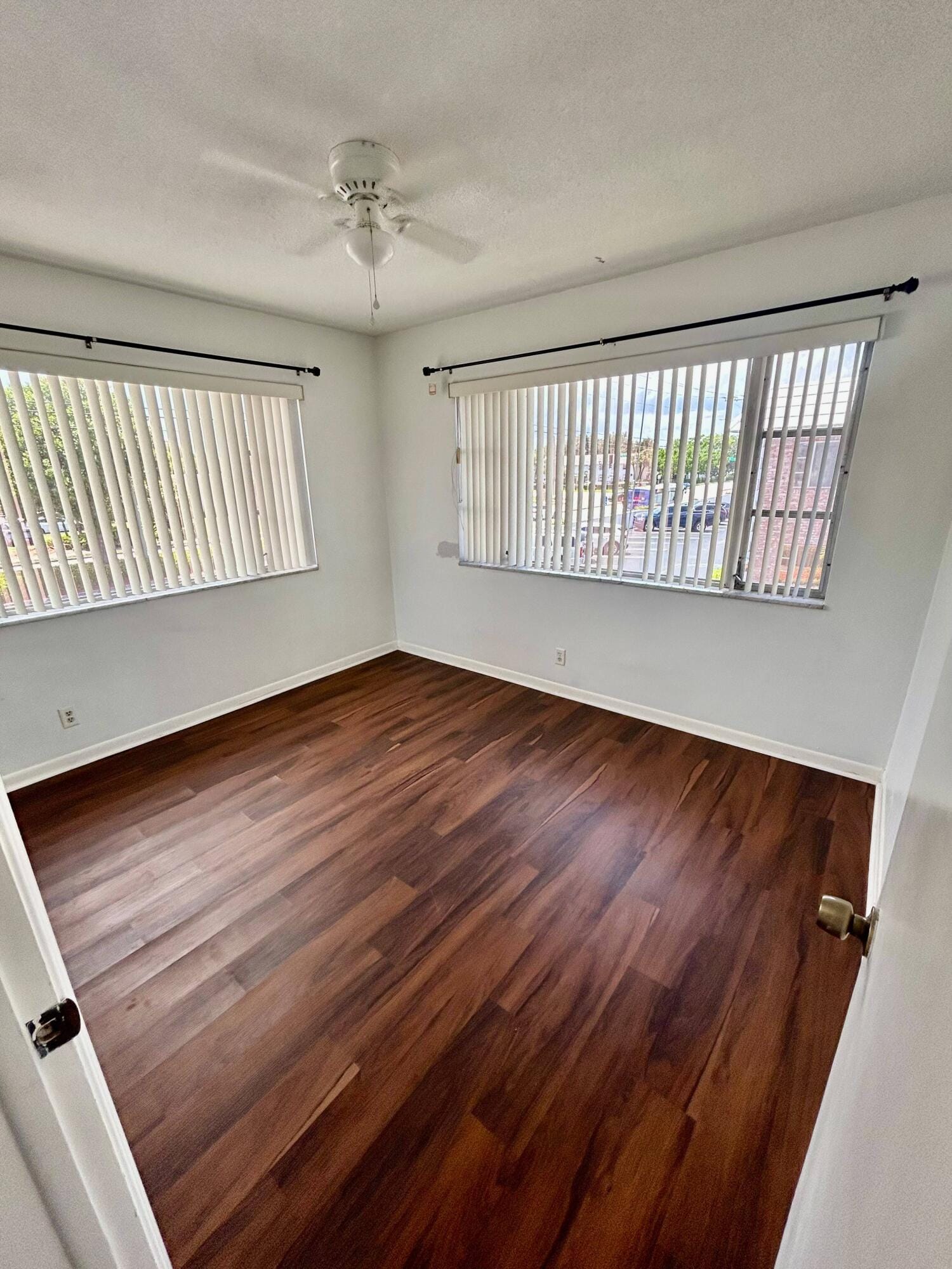350 S Cypress Road 521 — photo 6