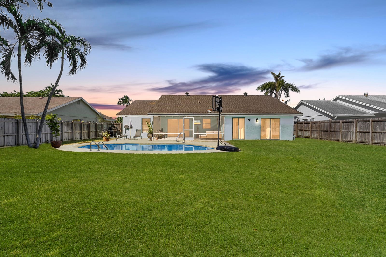 836 NW 9th Way, Boynton Beach, FL 33426 photo 2