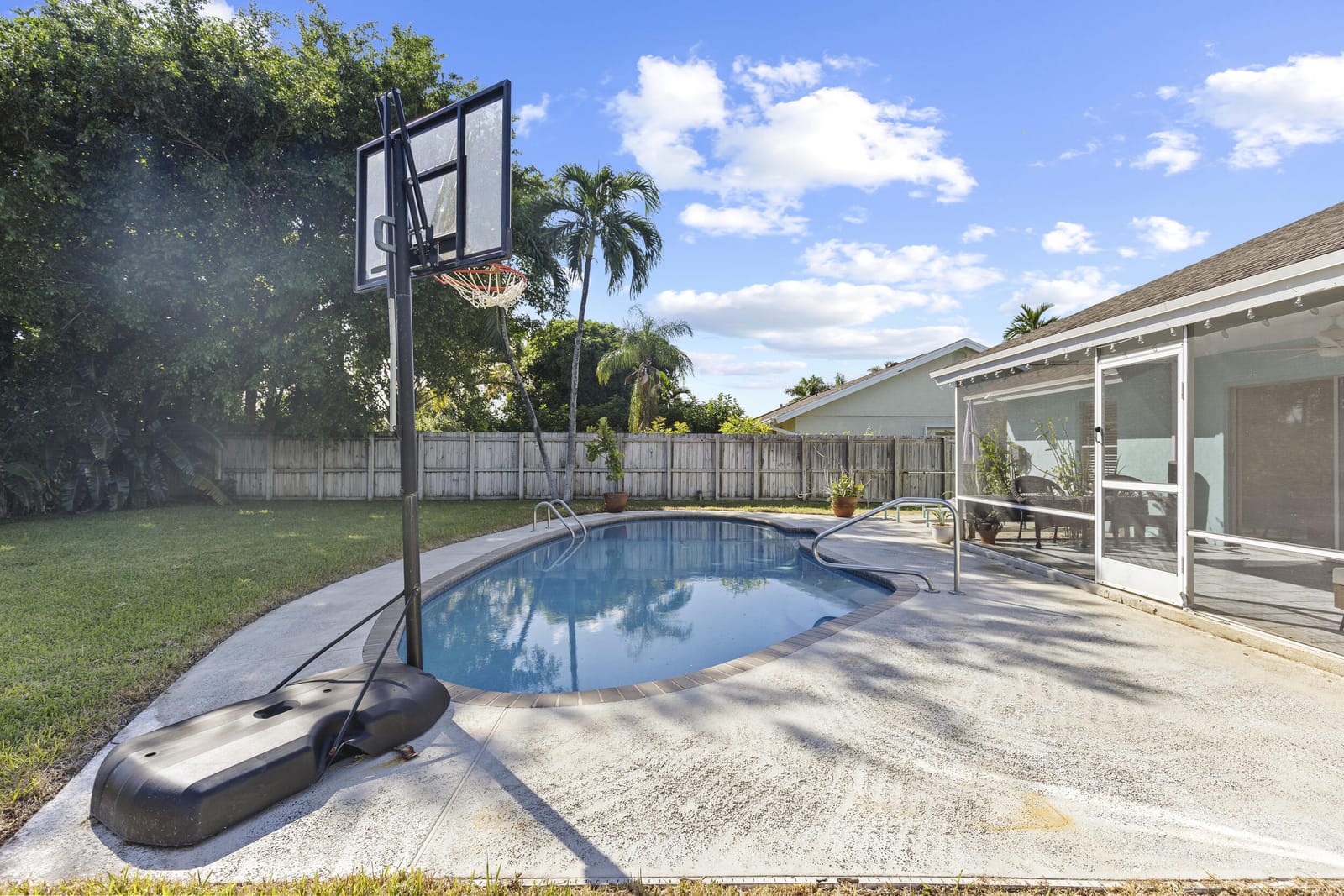 836 NW 9th Way, Boynton Beach, FL 33426 photo 24