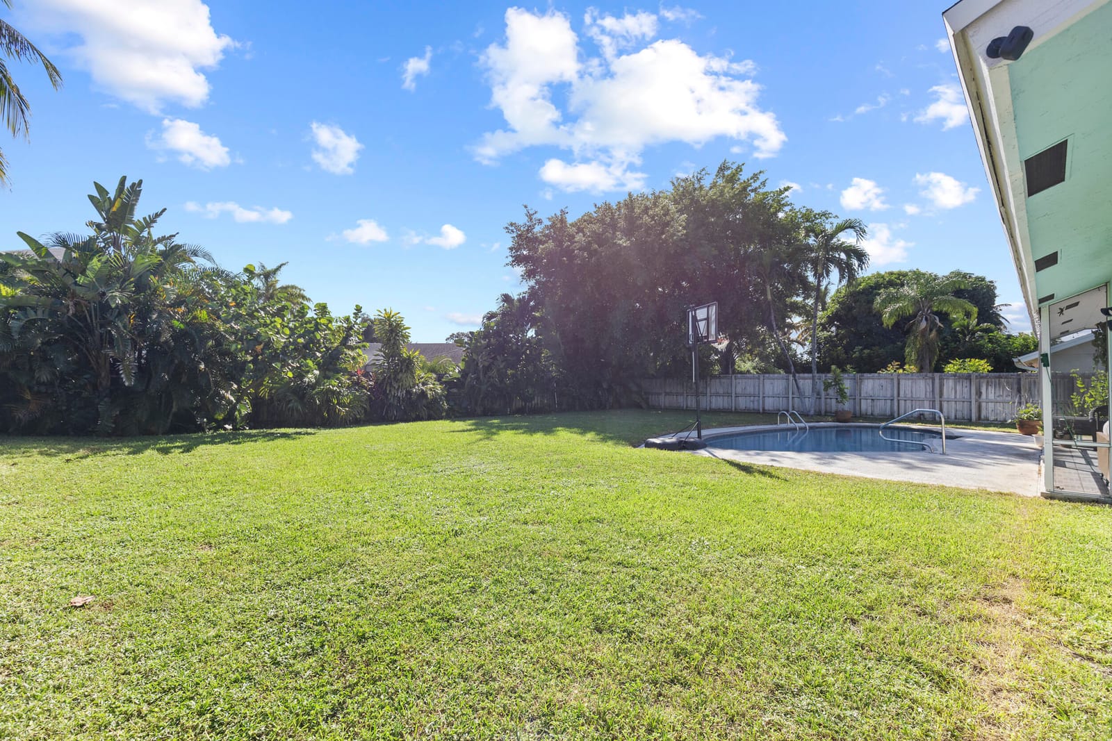 836 NW 9th Way, Boynton Beach, FL 33426 photo 27
