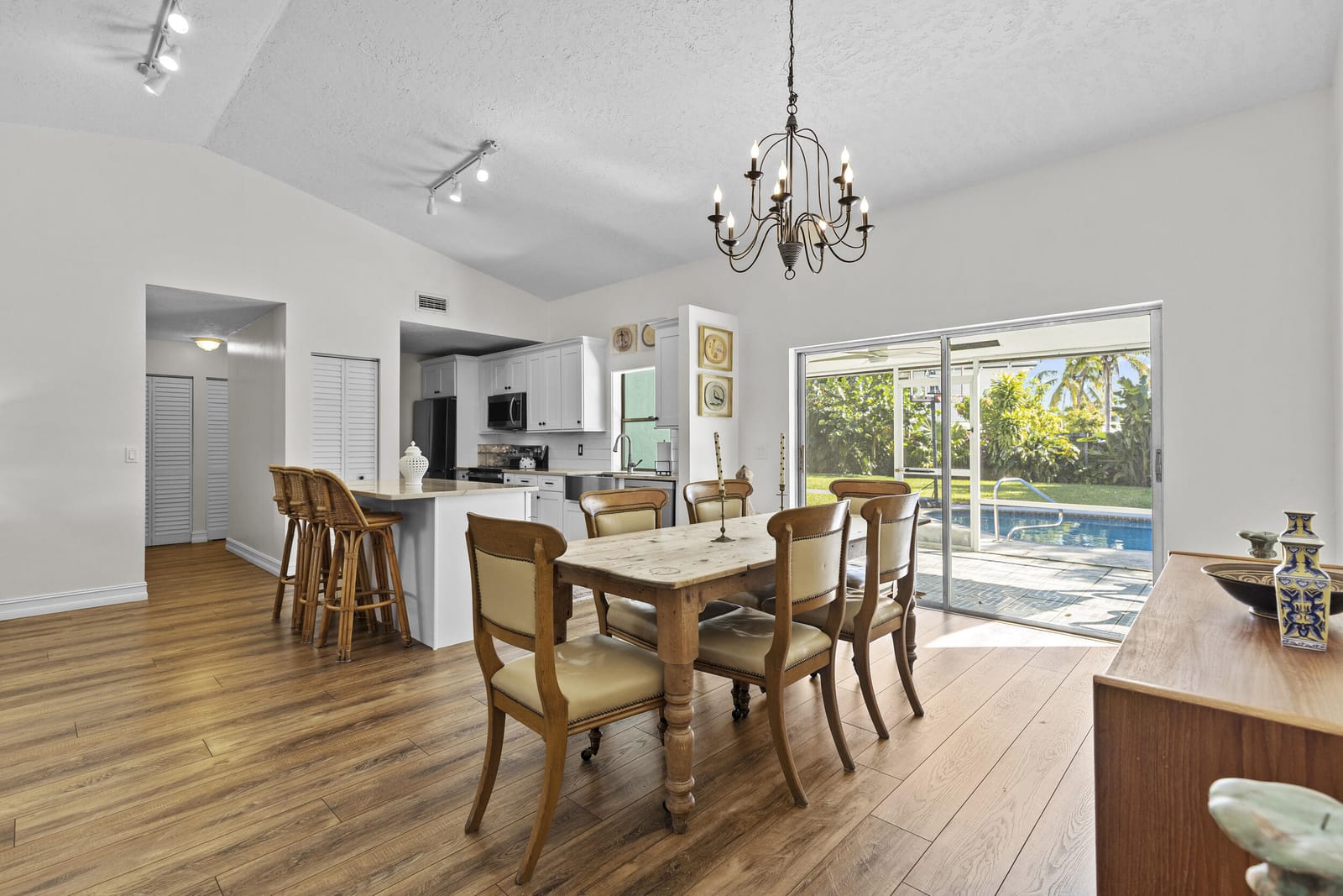 836 NW 9th Way, Boynton Beach, FL 33426 photo 5