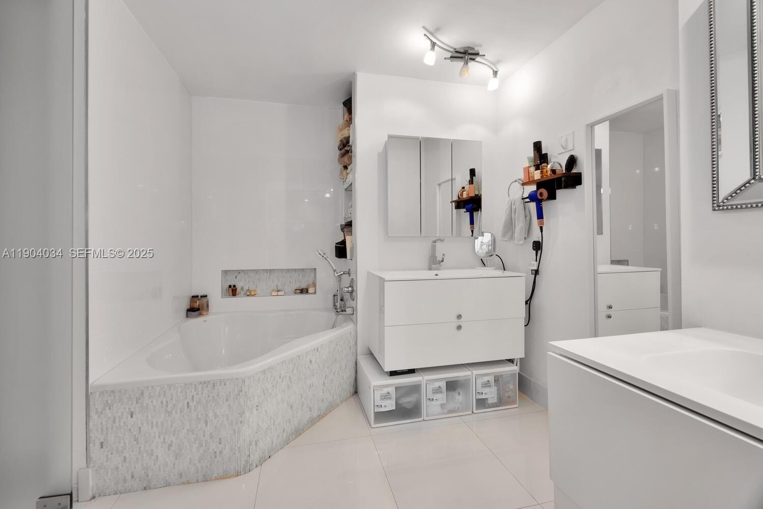 8596 SW 115th Place, Miami, FL 33173 photo 25