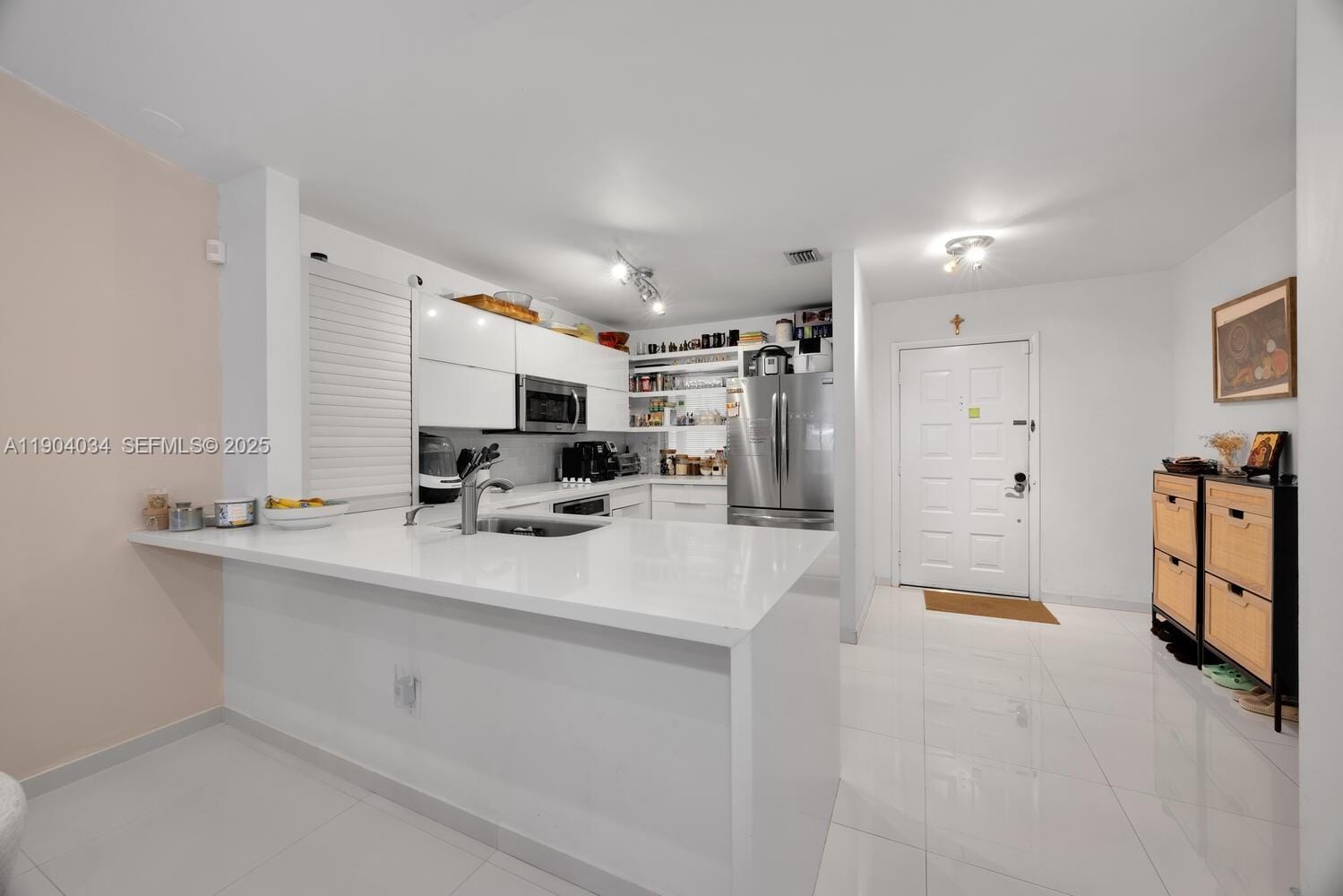 8596 SW 115th Place, Miami, FL 33173 photo 10