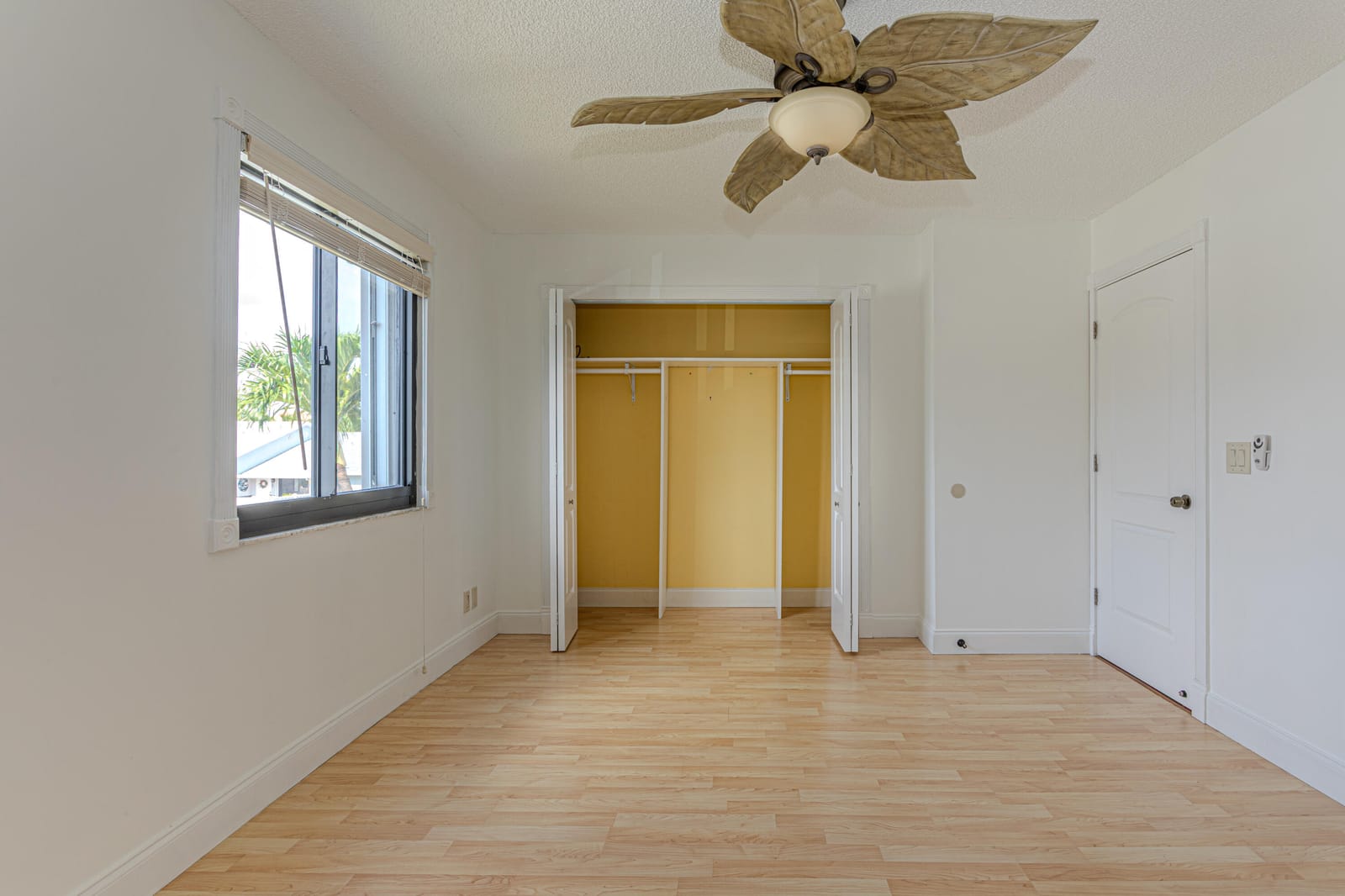 2641 Gately Drive W 1003, West Palm Beach, FL 33415 photo 18