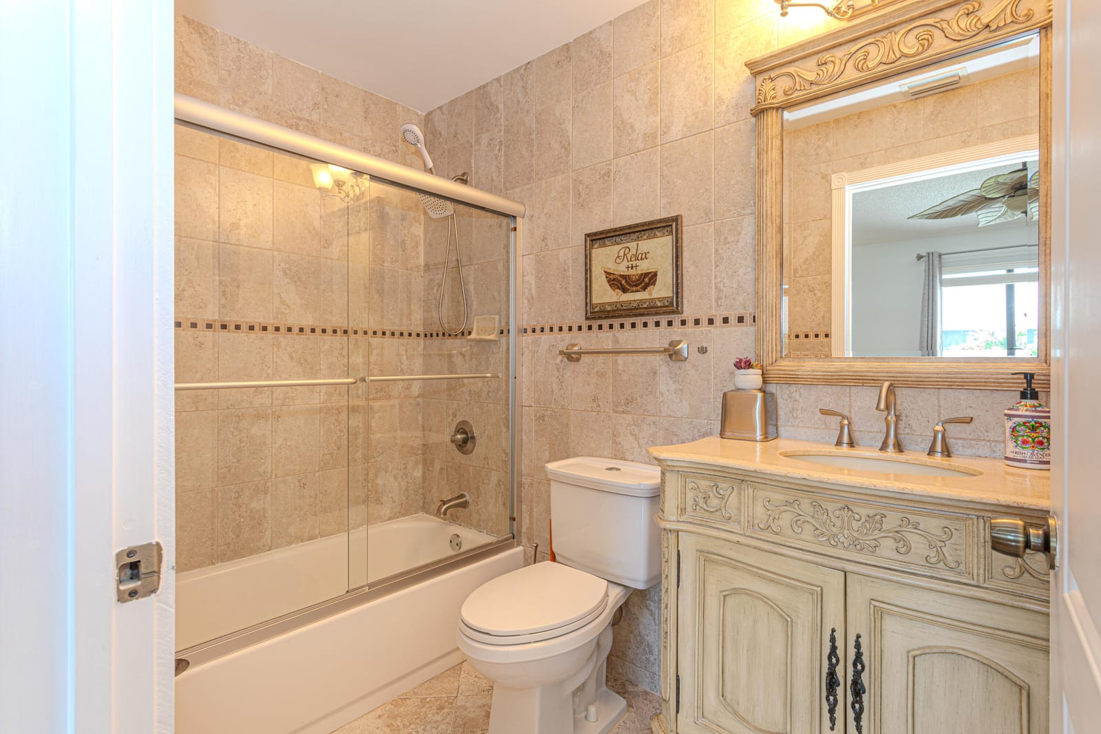 2641 Gately Drive W 1003, West Palm Beach, FL 33415 photo 23