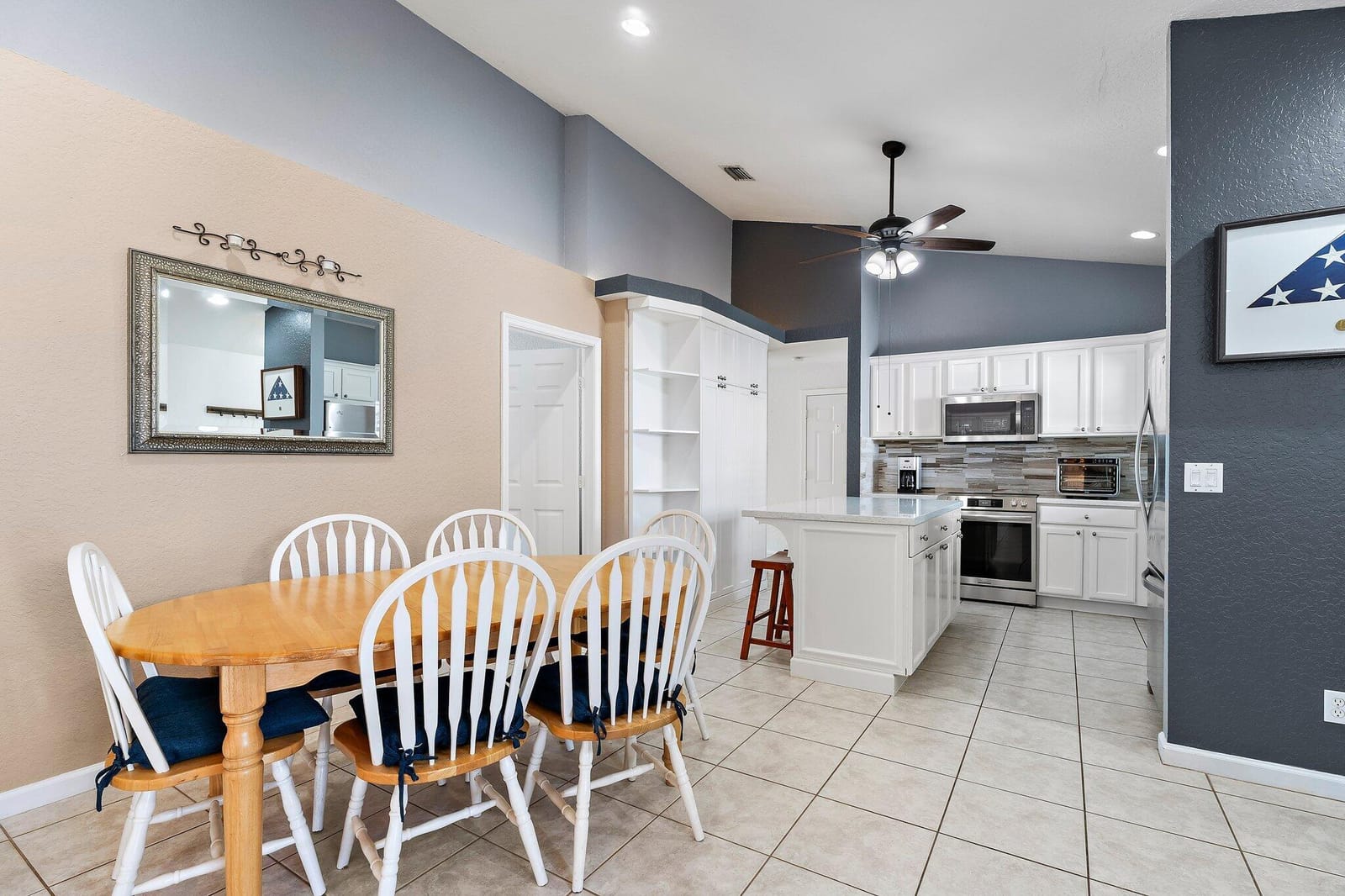 146 Pennock Landing Circle — photo 4