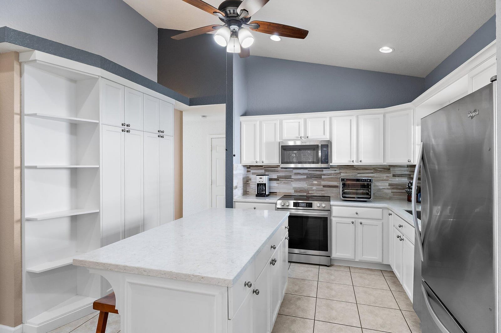 146 Pennock Landing Circle — photo 5