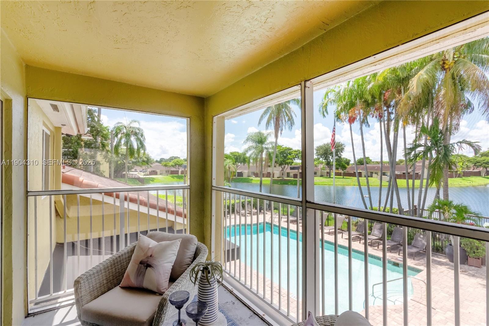 17230 NW 64th Avenue -, Miami Lakes, FL 33015 photo 21