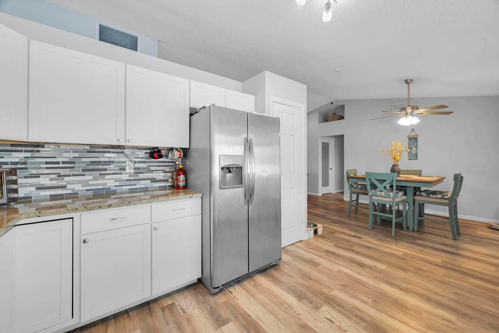 356 SW Grimaldo Terrace — photo 9