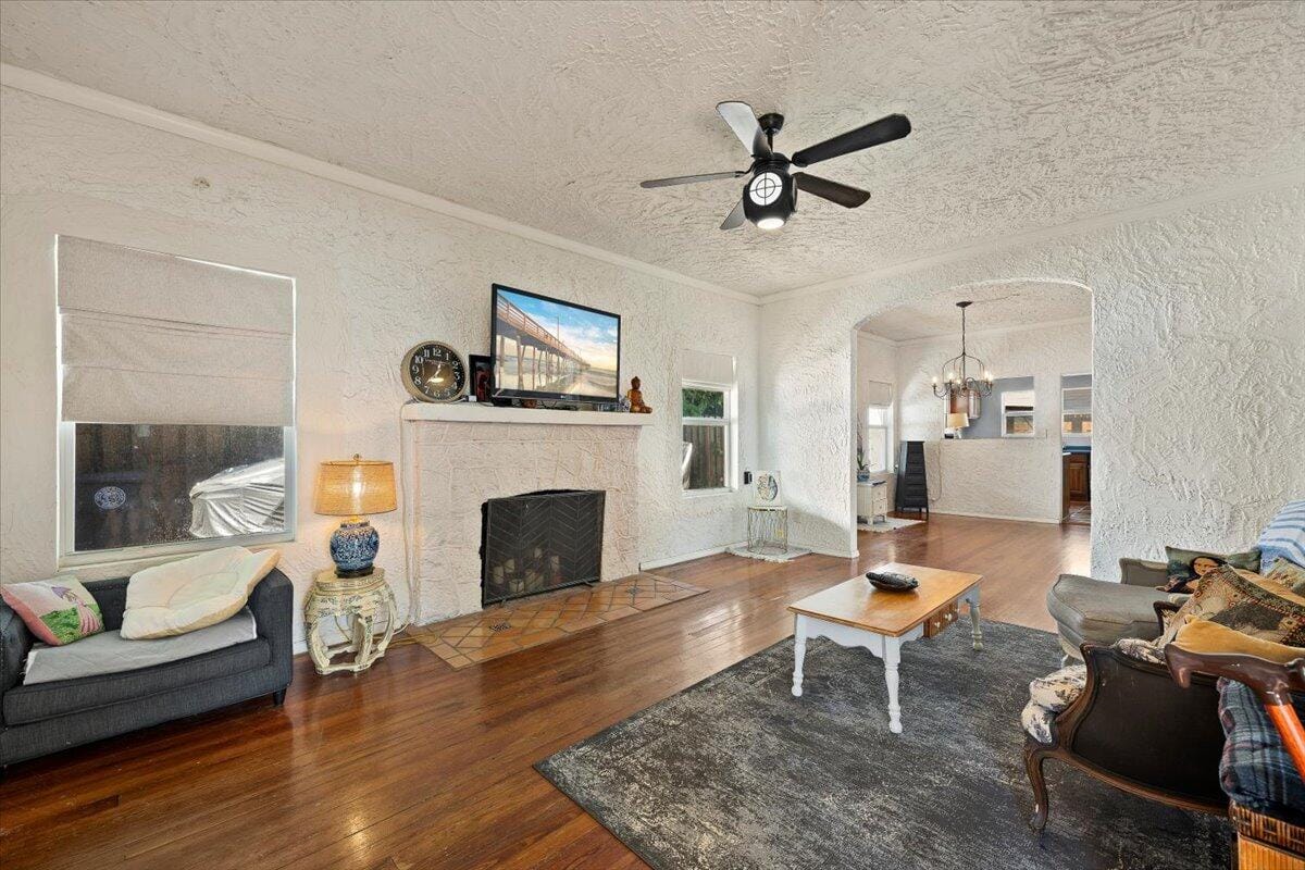 511 Upland Road — photo 3