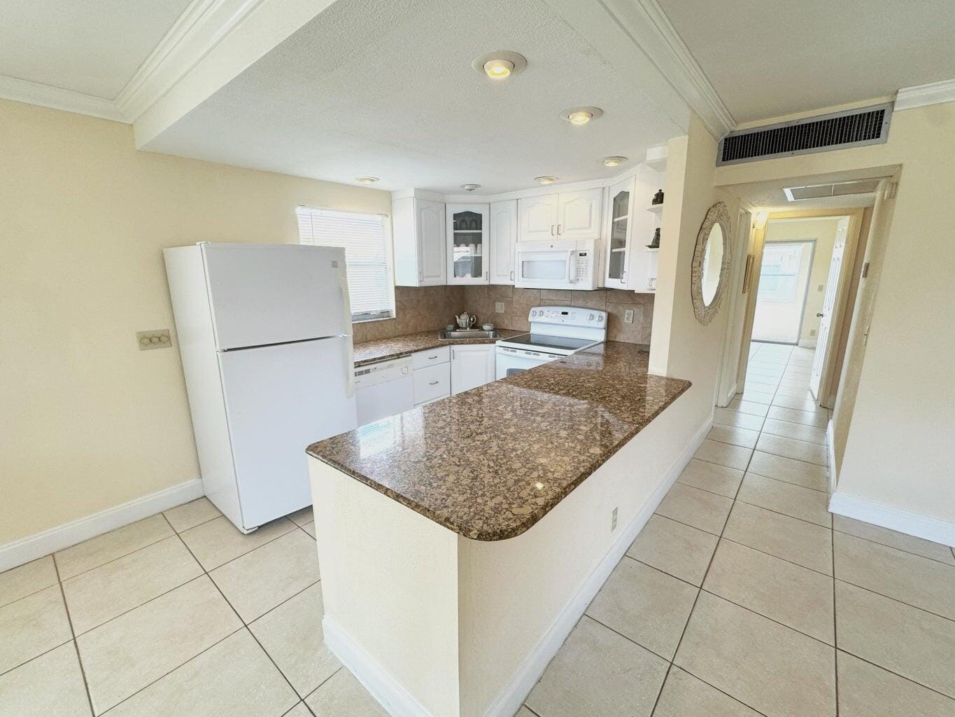 301 Seville M, Delray Beach, FL 33446