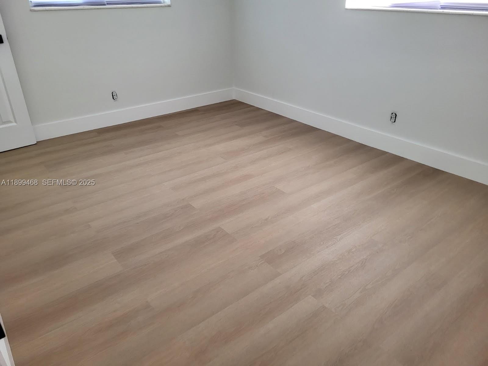 651 SW 14th Street — photo 6