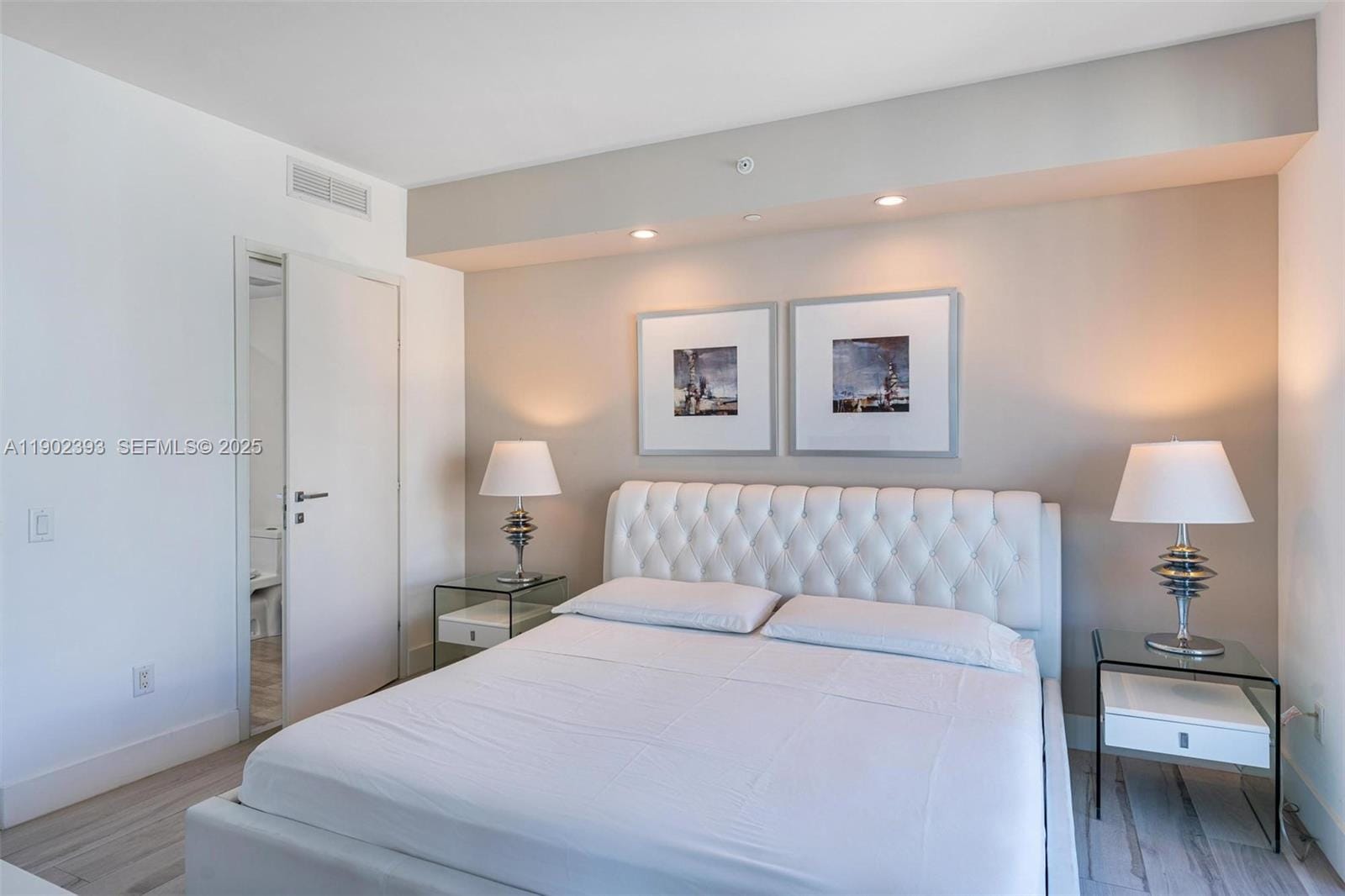 1300 Brickell Bay Drive 3307, Miami, FL 33131 photo 14
