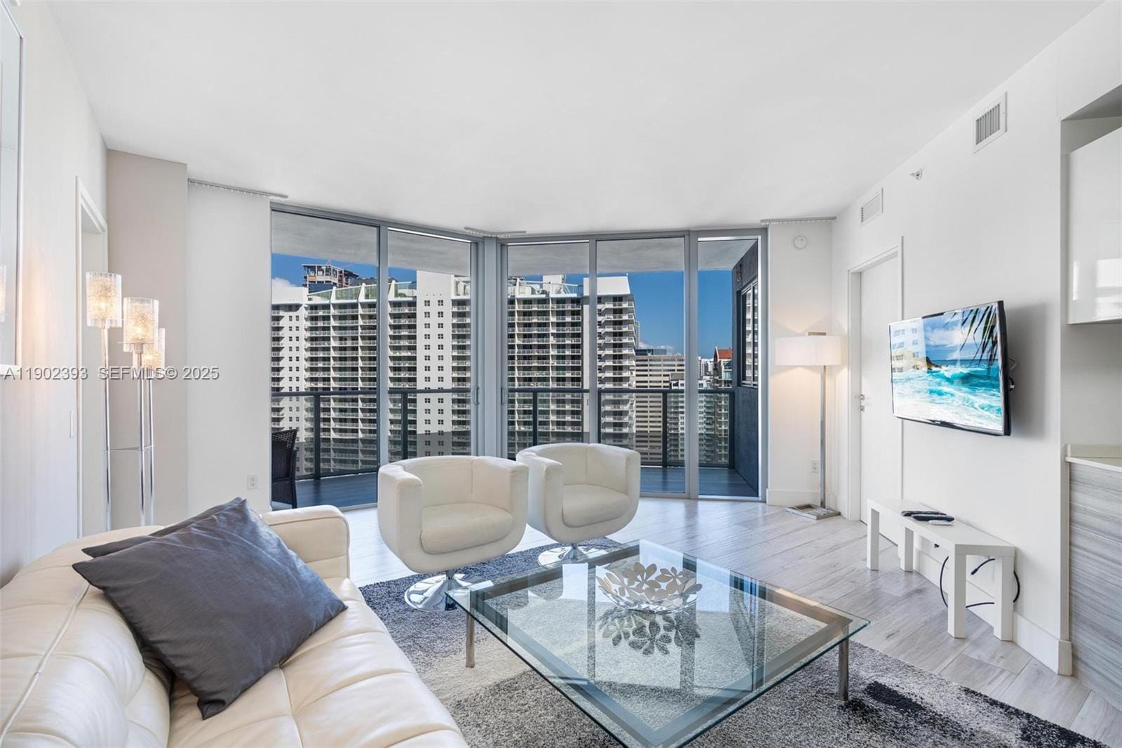 1300 Brickell Bay Drive 3307, Miami, FL 33131 photo 8