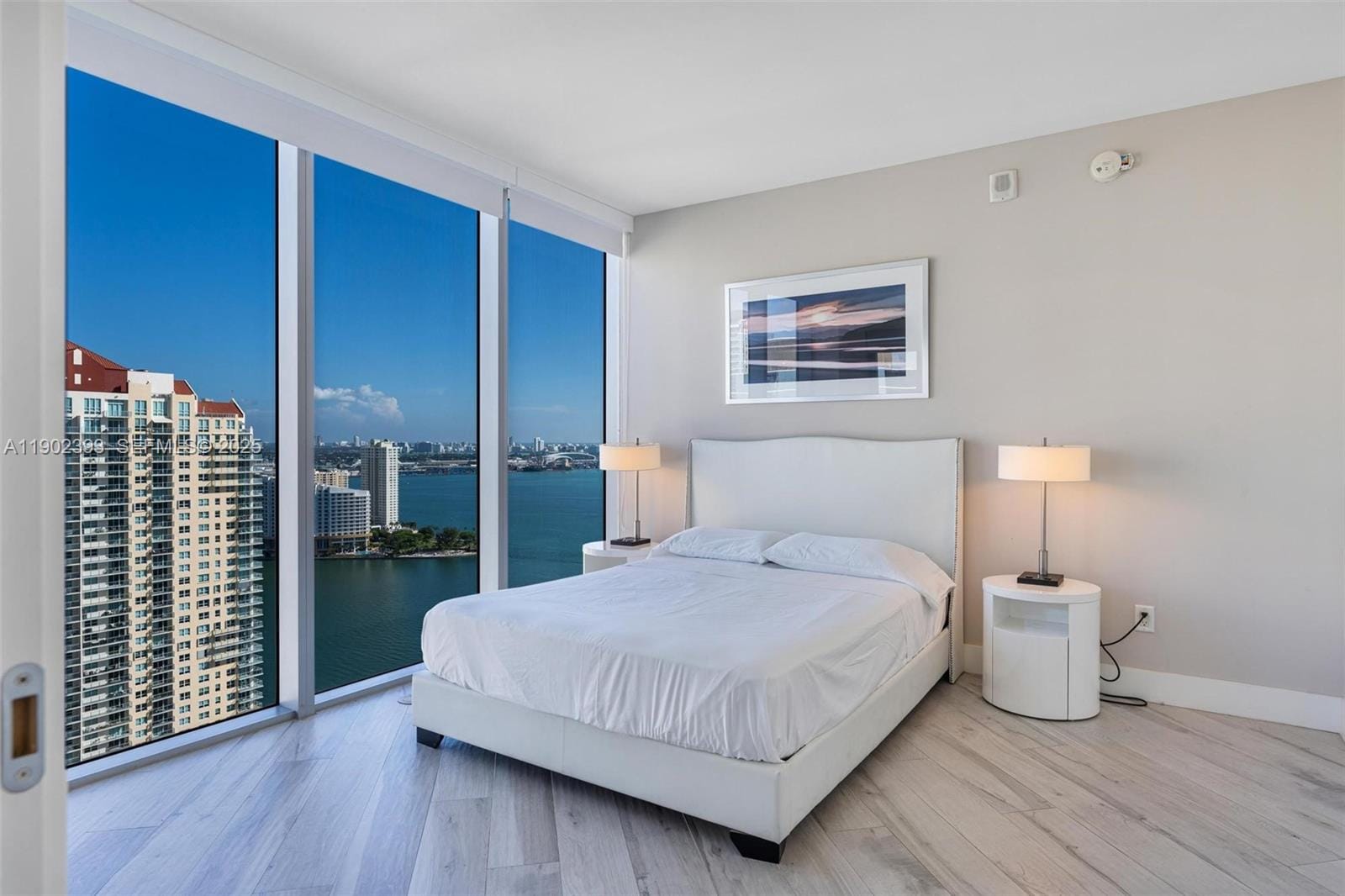 1300 Brickell Bay Drive 3307, Miami, FL 33131 photo 10