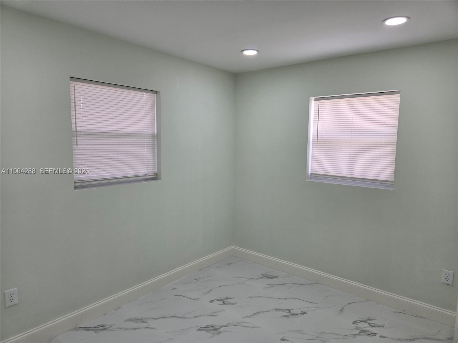 1110 NE 212th Terrace, Miami, FL 33179 photo 13