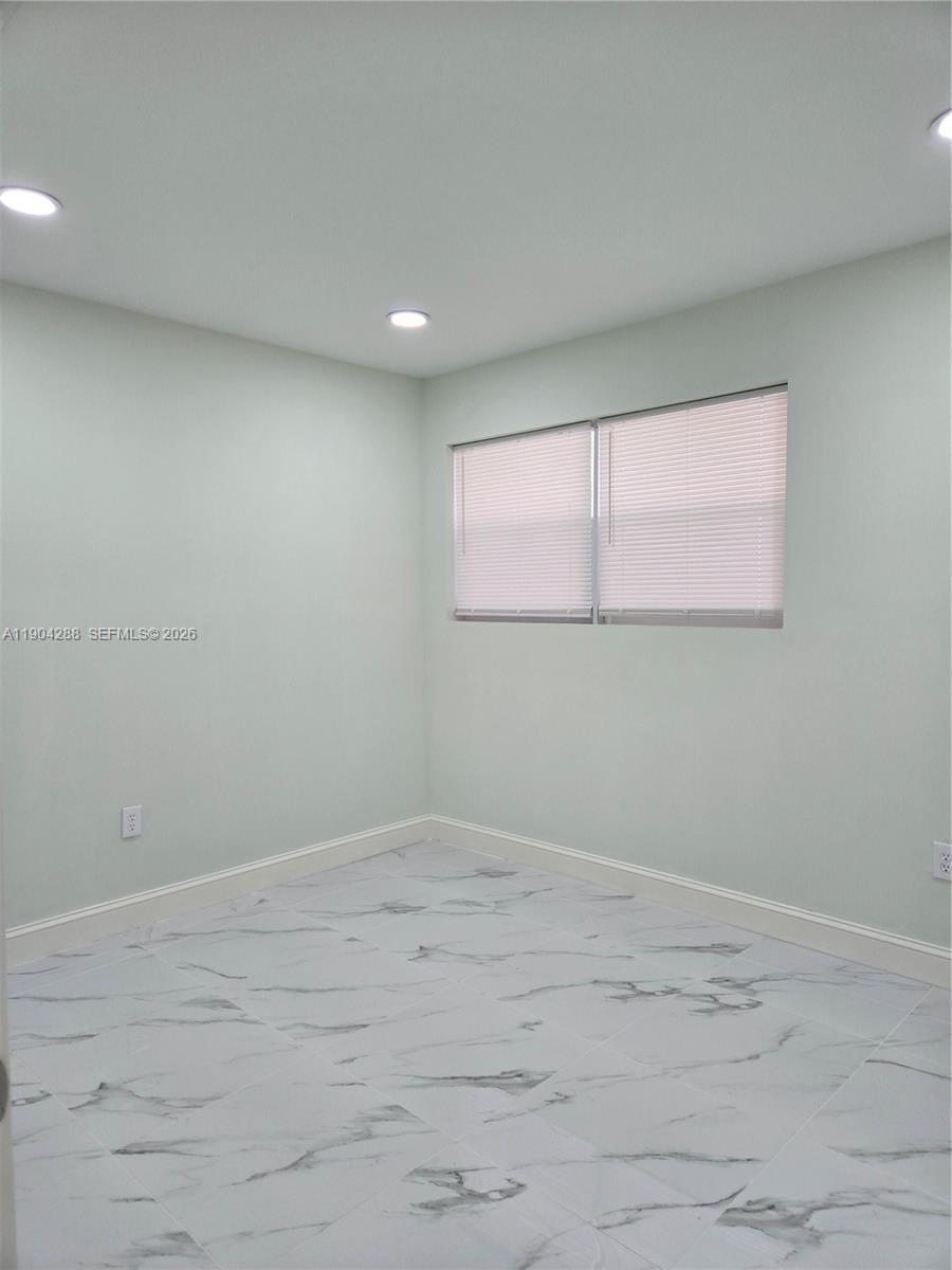 1110 NE 212th Terrace, Miami, FL 33179 photo 15