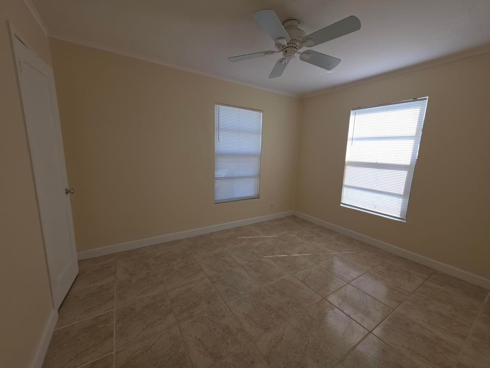812 Selkirk Street, West Palm Beach, FL 33405 photo 15