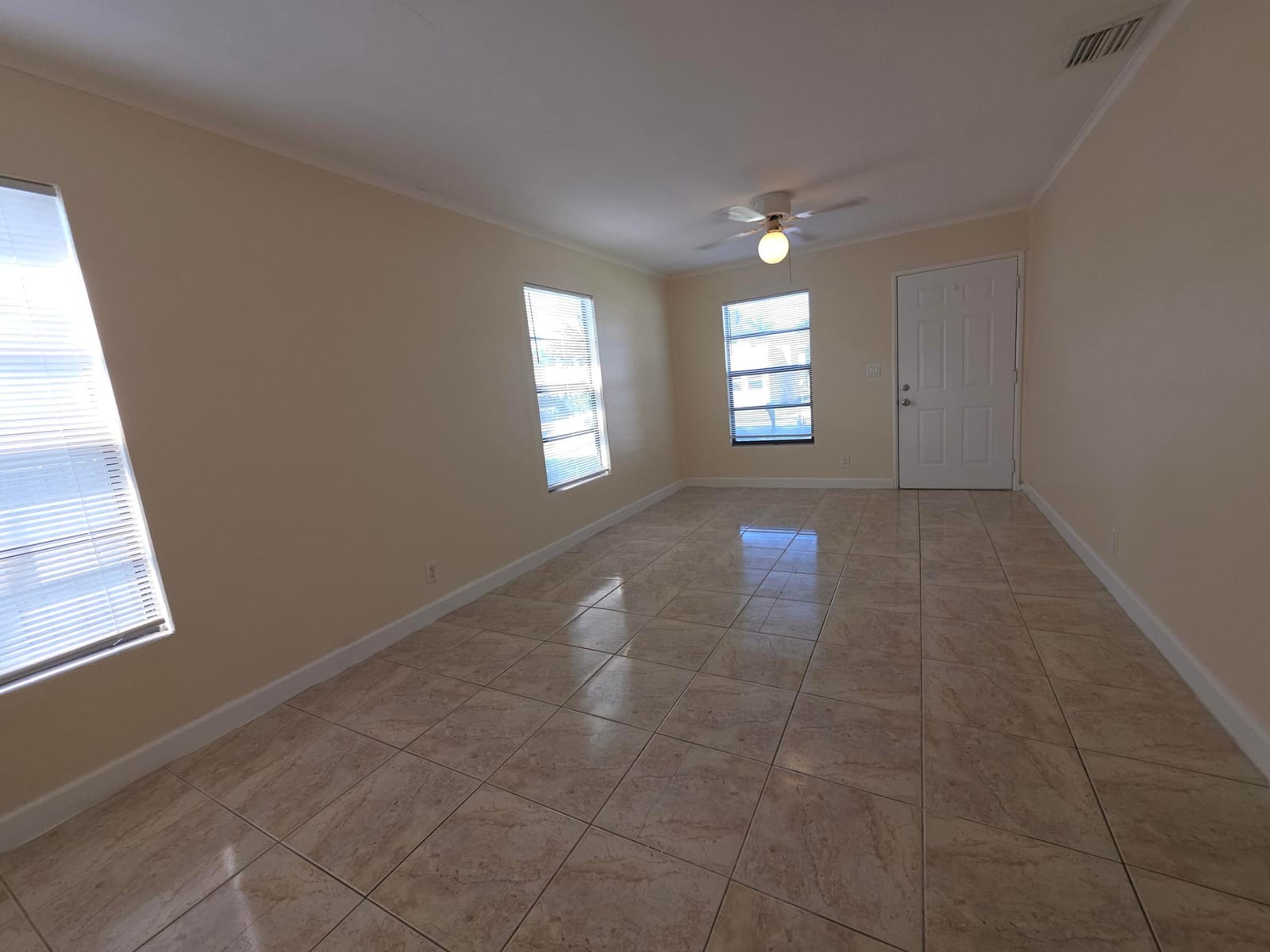 812 Selkirk Street, West Palm Beach, FL 33405 photo 8