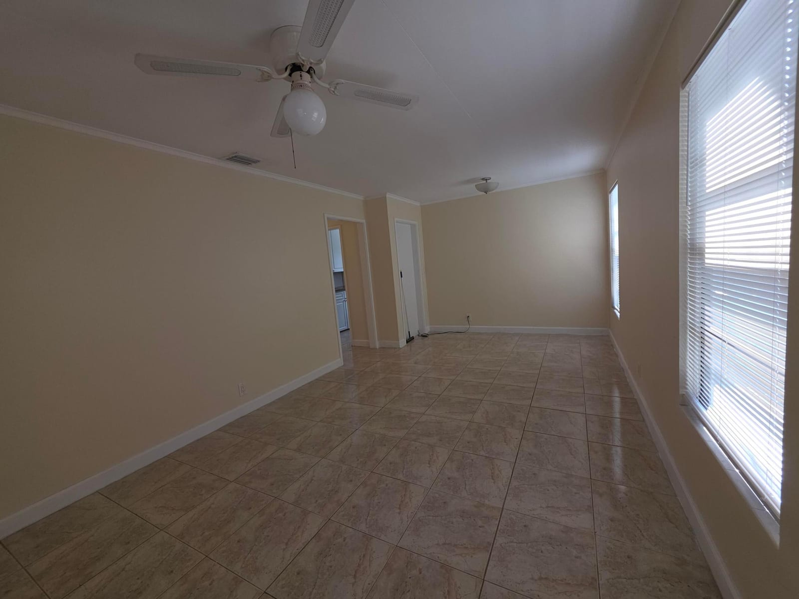 812 Selkirk Street, West Palm Beach, FL 33405 photo 9