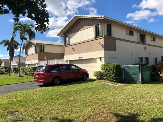 3160 NW 116th Avenue, sold in Coral Spgs Country Club, Coral Springs, FL