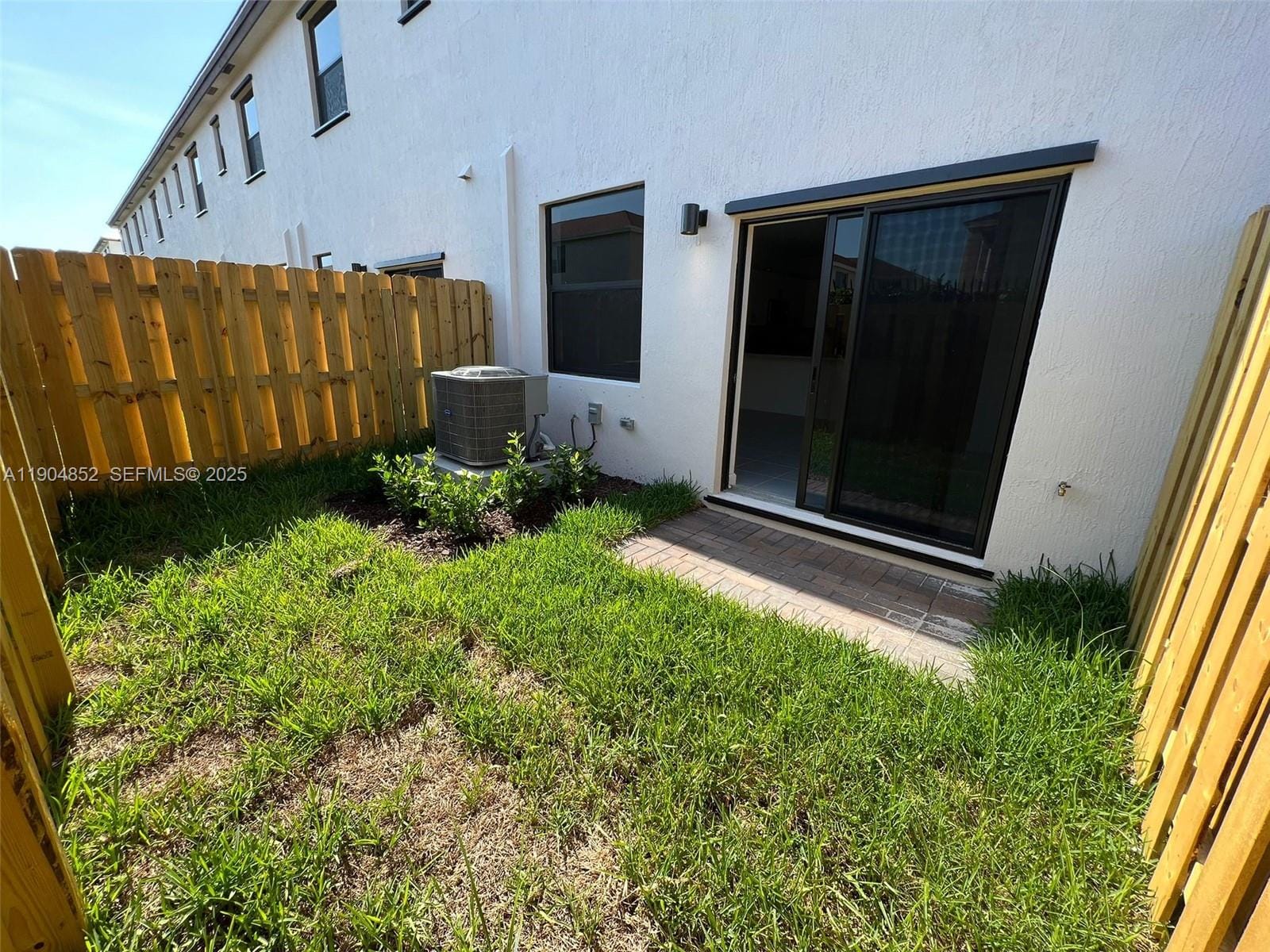 875 NE 211th Street 0, Miami, FL 33179 photo 22