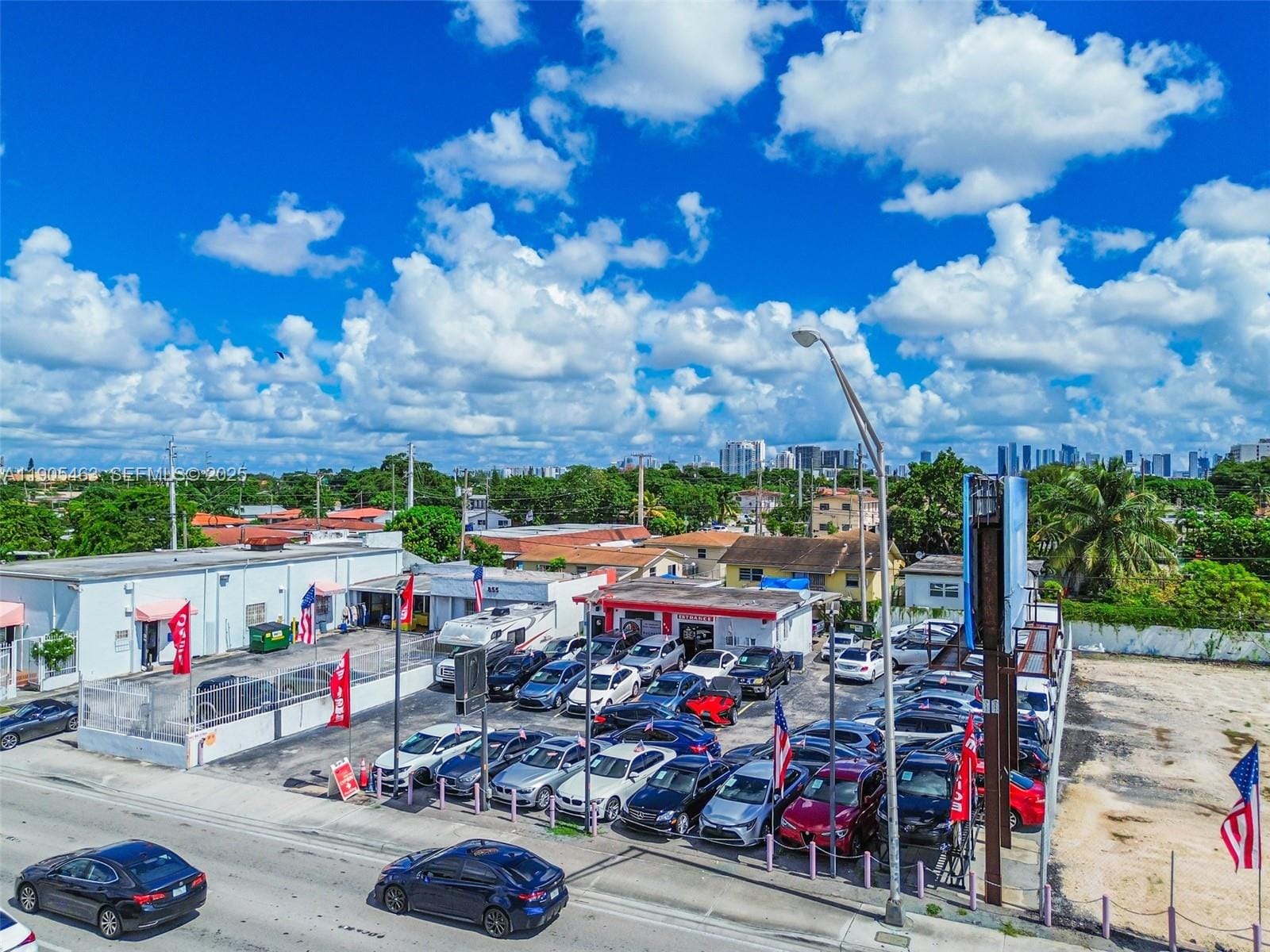 123 W 27th Avenue, Miami, FL 33125 photo 2