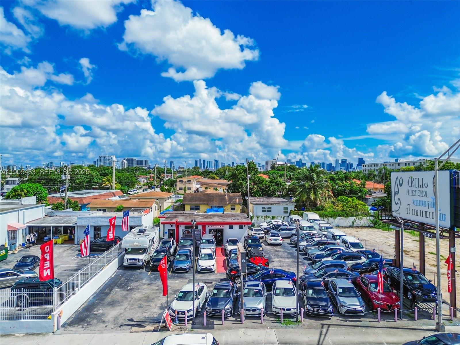 123 W 27th Avenue, Miami, FL 33125, Miami