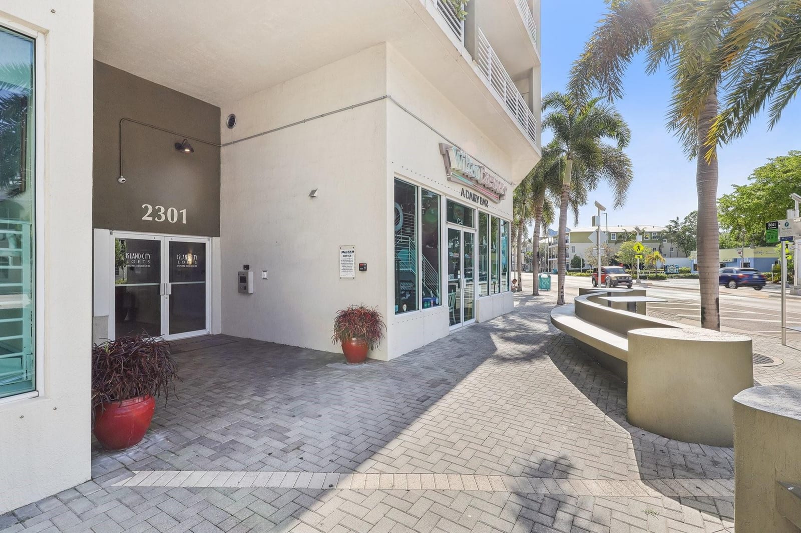 2301 Wilton Drive R303 — photo 9