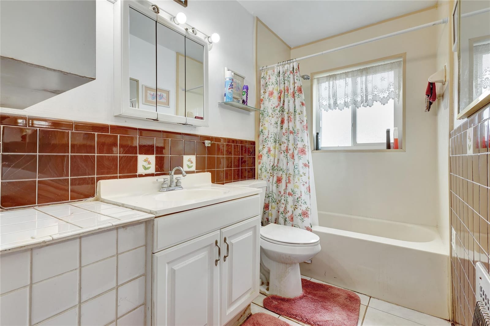 2458 Plunkett Street — photo 11