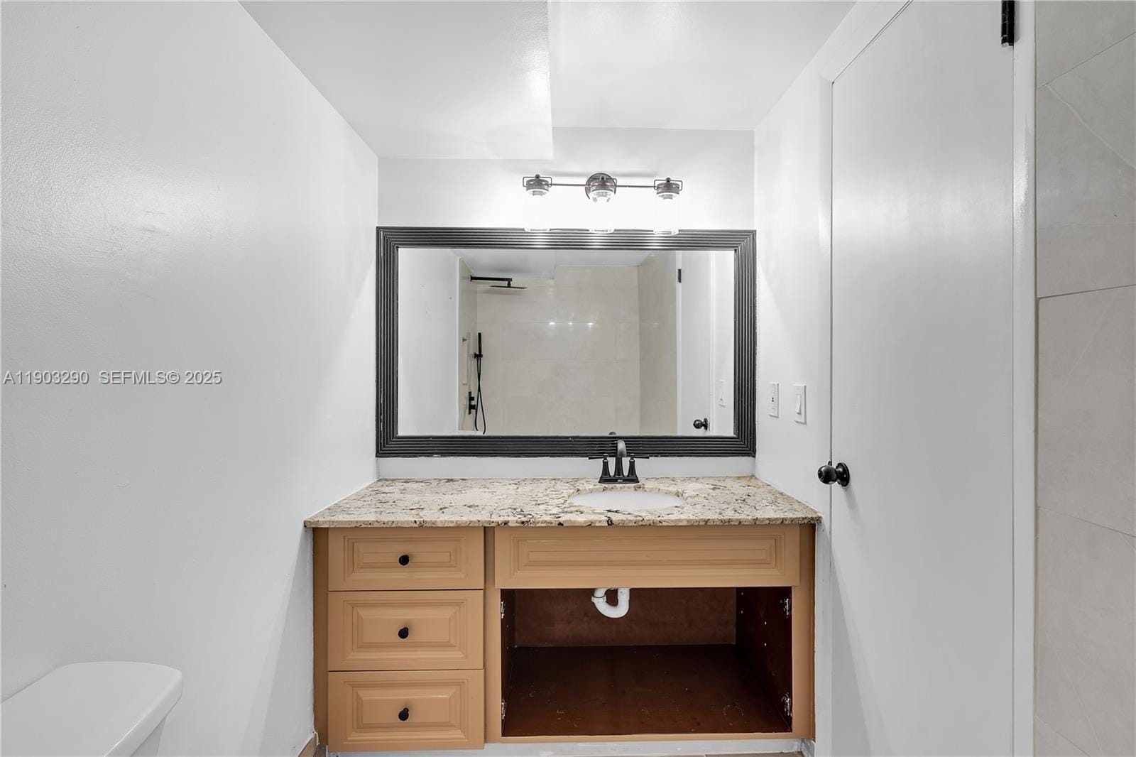 270 NW 40th Court — photo 10