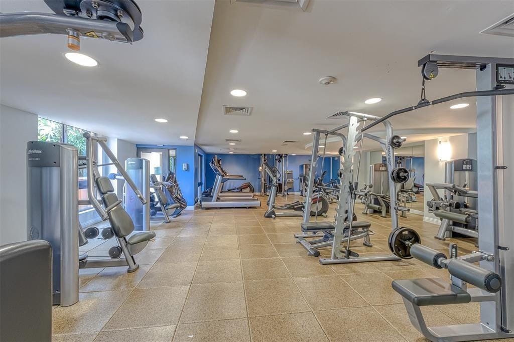 100 N Federal Highway 642, Fort Lauderdale, FL 33301 photo 29