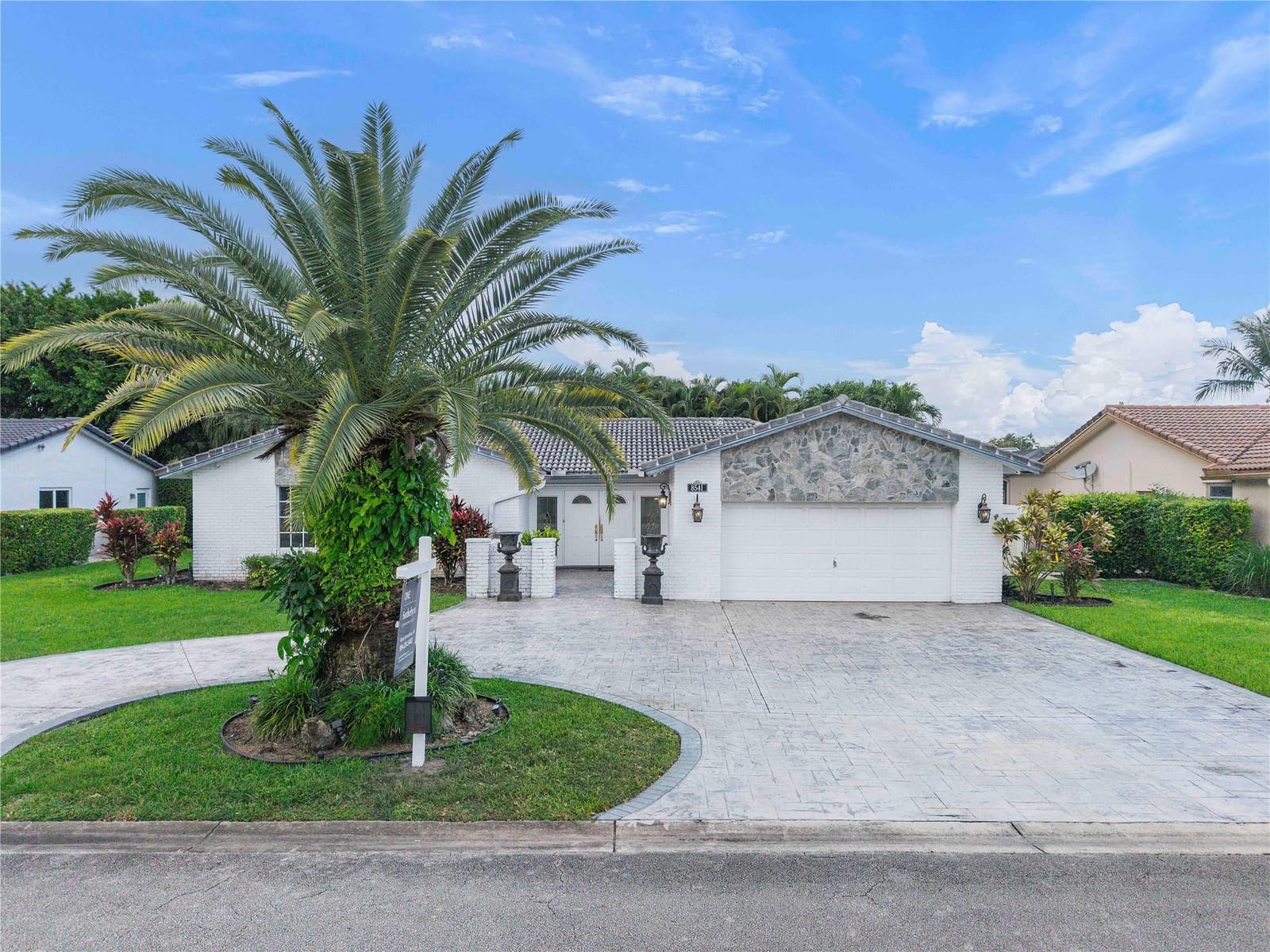 8541 NW 20th Court — photo 3