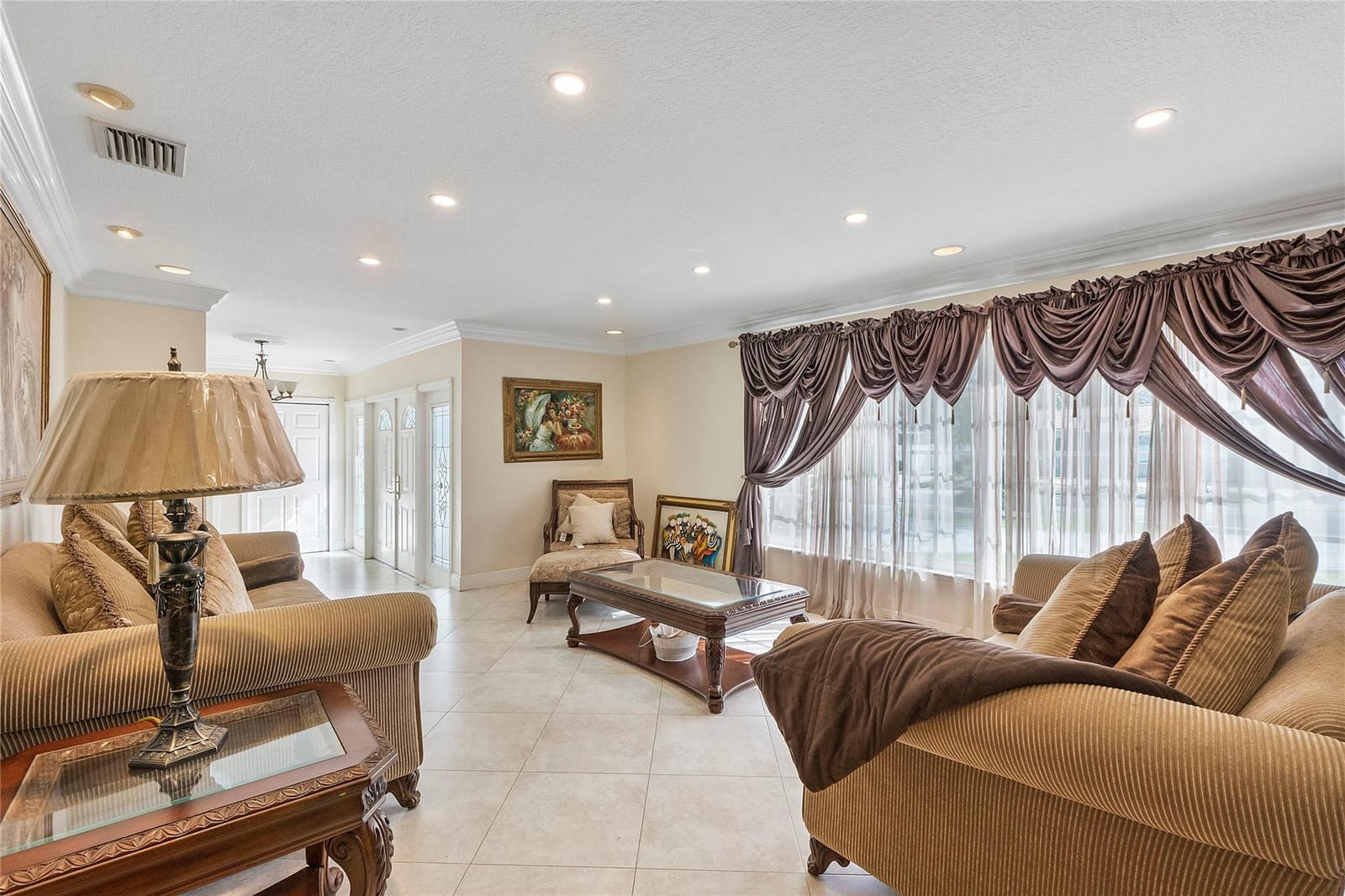 8541 NW 20th Court — photo 7