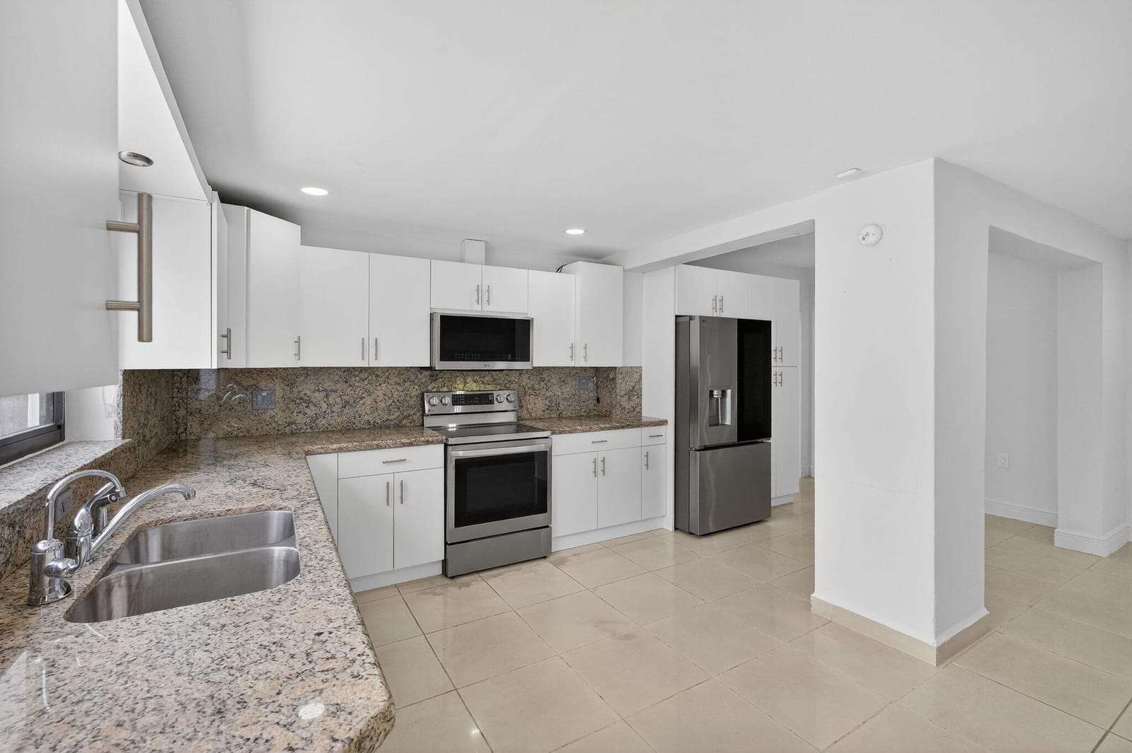 2244 SW 10th Street, Miami, FL 33135 photo 22