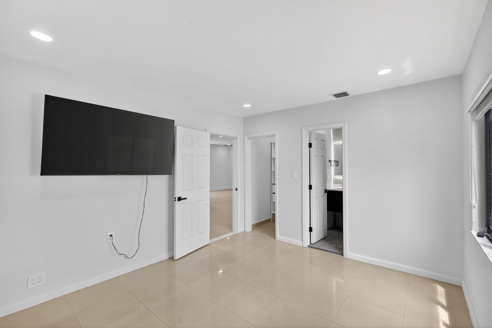 2244 SW 10th Street, Miami, FL 33135 photo 26