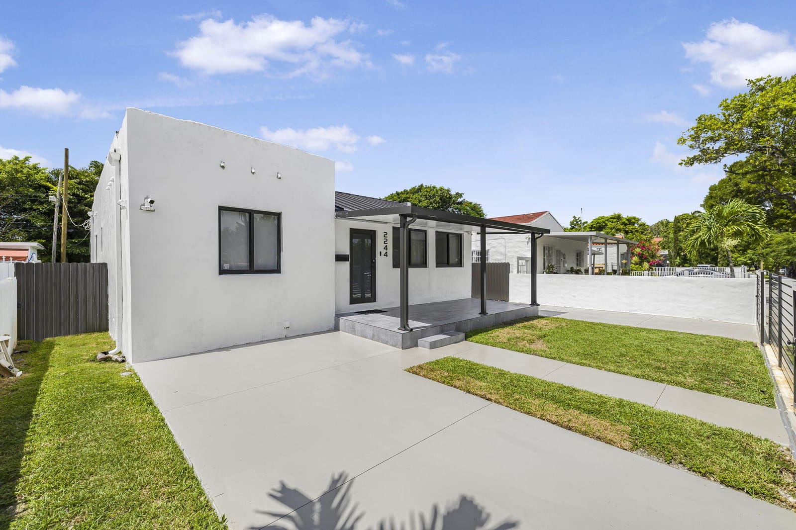 2244 SW 10th Street — photo 4