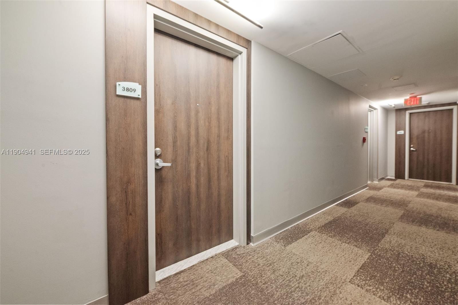 92 SW 3rd Street 3809, Miami, FL 33130 photo 24
